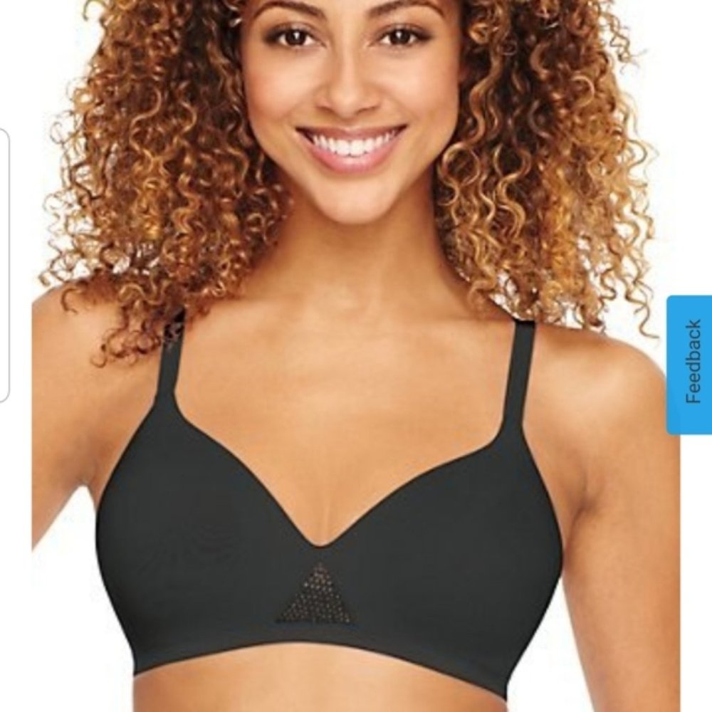 NWT Hanes Wireless Bra -Oh so Light ComfortFlex 2X